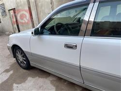 تويوتا كراون